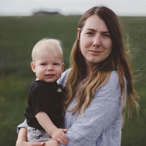 Meet your Posher, Becca